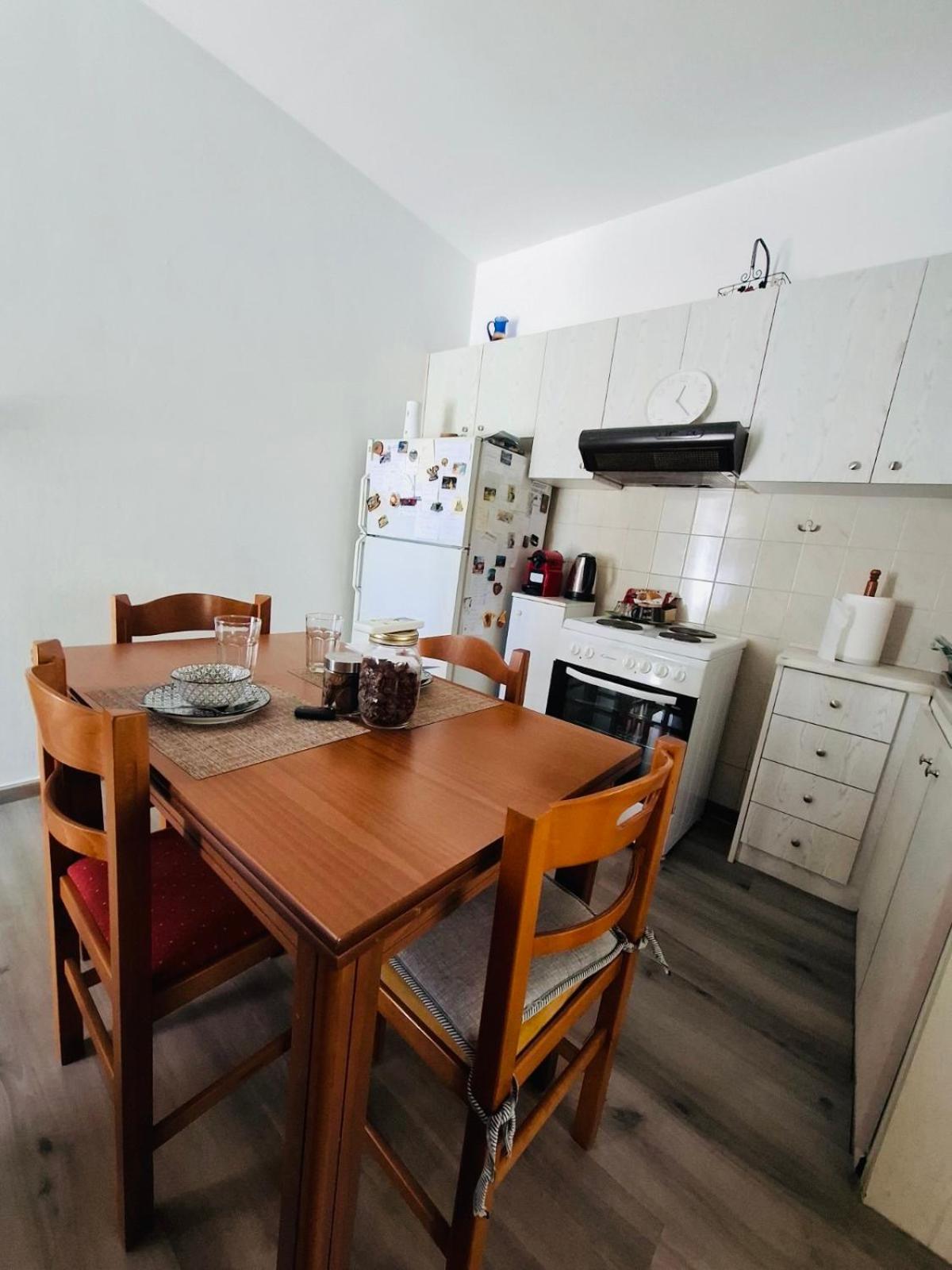 Nara House 2 Apartment Артемида Екстериор снимка