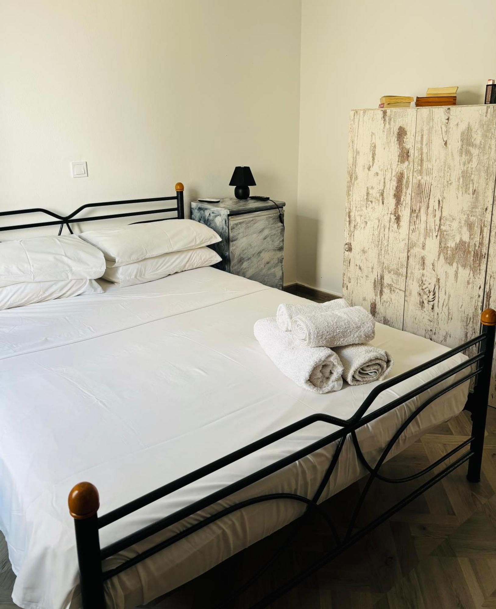 Nara House 2 Apartment Артемида Екстериор снимка