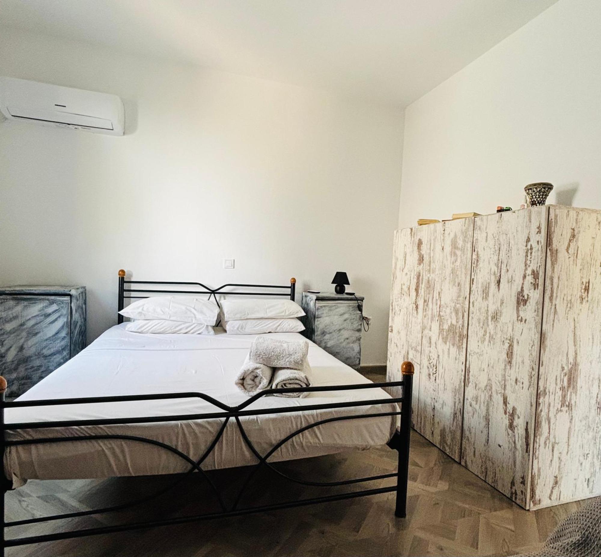 Nara House 2 Apartment Артемида Екстериор снимка